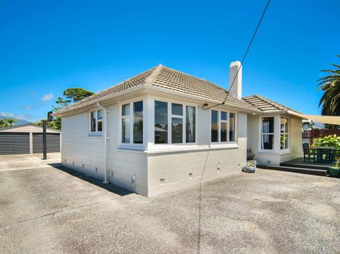 82 Wakefield Street, Westport