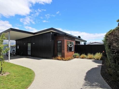 22A Simmonds Street, Alexandra