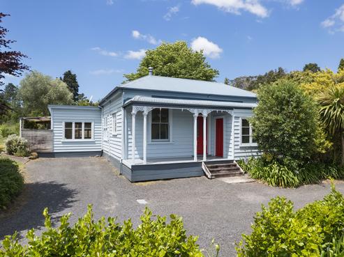 81 Victoria Street, Waikino