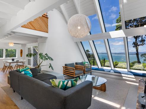 67 Rosecamp Road, Beach Haven