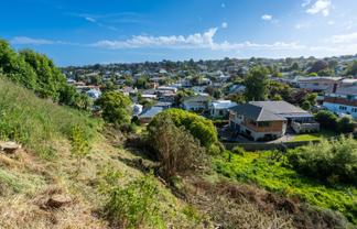 16 Aitken Place, Mornington