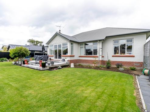 226 Herbert Street, Windsor