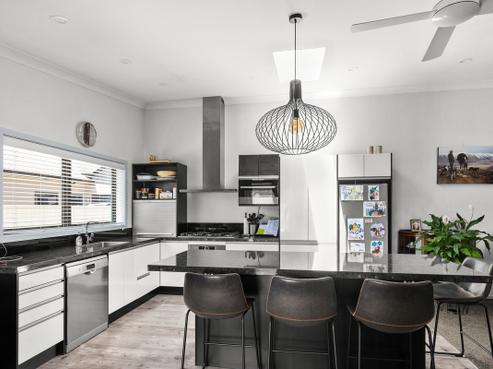 10 Briar Crescent, Alexandra