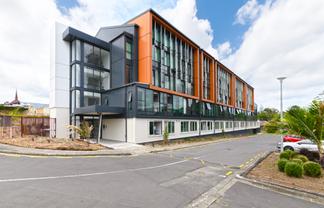 11E/30 Westward Ho, Glen Eden