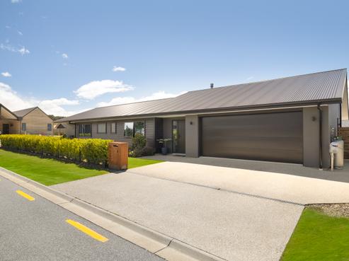 12 Sawdon Street, Wanaka