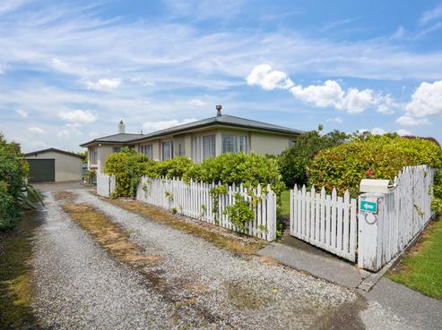 256 Conyers Street, Strathern