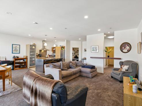 509/107 Thorndon Quay, Thorndon