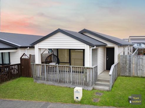 5 Tributary Parade, Karaka