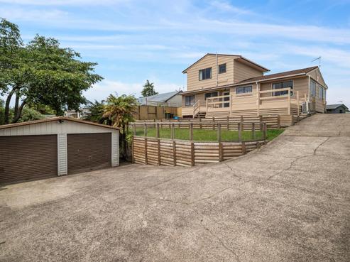 48 Blomfield Street, Pukehangi