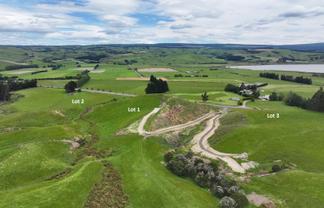 990B Waihola Highway, Waihola