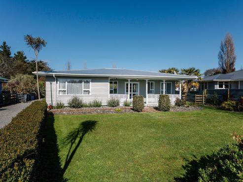 15 Mathew Street, Dannevirke
