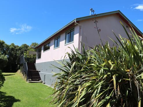 6 School Road, Kakanui