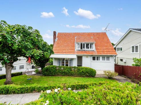 9 Athlone Road, Glendowie