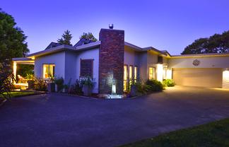 42A McGregor Road, Clevedon