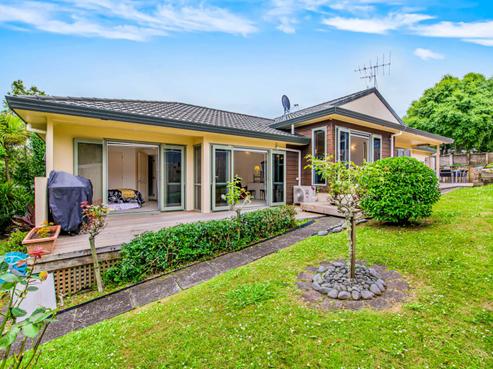 24 Sample Road, Albany