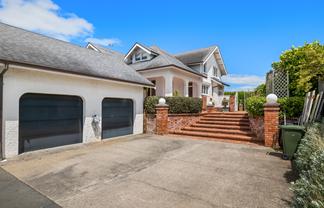 13 Victoria Street, Hawera