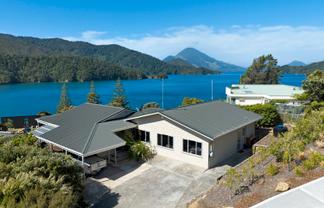 256 Elaine Bay Road, Tennyson Inlet