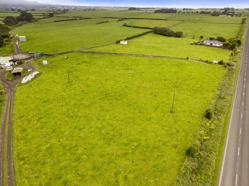 2392 Eltham Road, Opunake