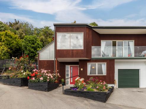 1/7 Ball Lane, Redcliffs