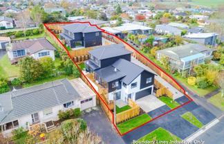 Units 1-4/52 Gibson Road, Dinsdale