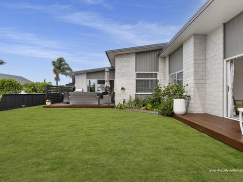 116 Palm Springs Boulevard, Papamoa
