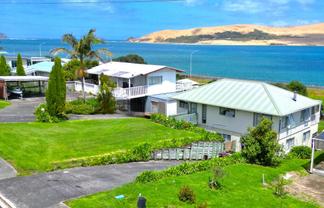 57 Fairlie Crescent, Opononi