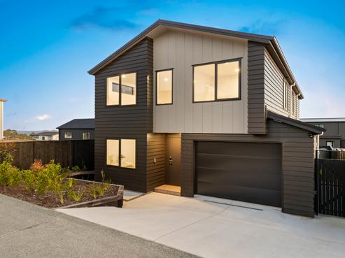 5 Makumaku Place, Long Bay