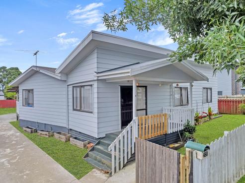 459 Weymouth Road, Weymouth
