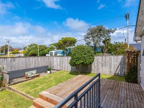 33 Martin Road, Paraparaumu Beach