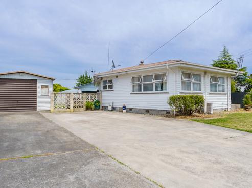 13 Alexander Avenue, Onekawa