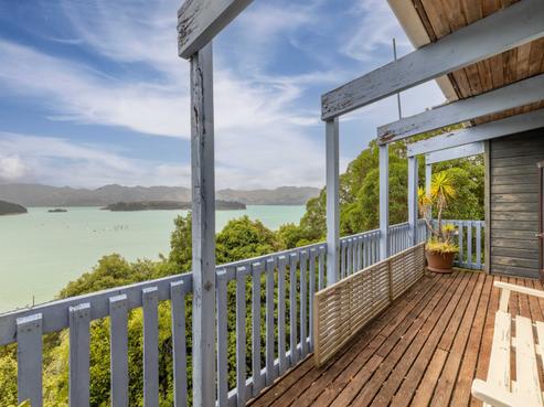 50 Andersons Road, Charteris Bay