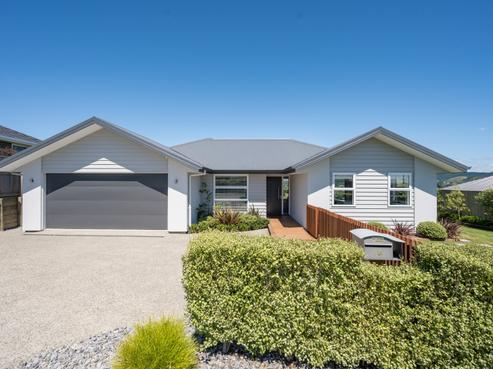 19 Coppermine Crescent, Brightwater