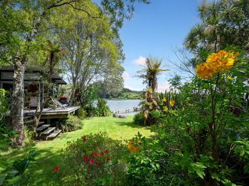 171 Tumoana Road, Tikitere
