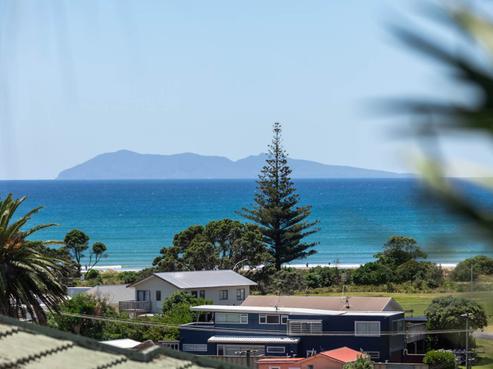 10 Mayor View Terrace, Waihi Beach