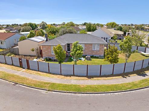 18 Constable Crescent, Onekawa