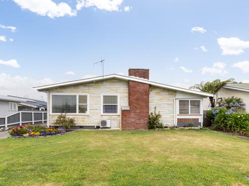 14 Magdalen Crescent, Pirimai