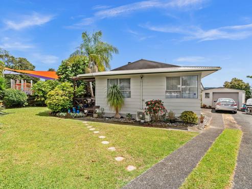 88 Paramount Parade, Tikipunga