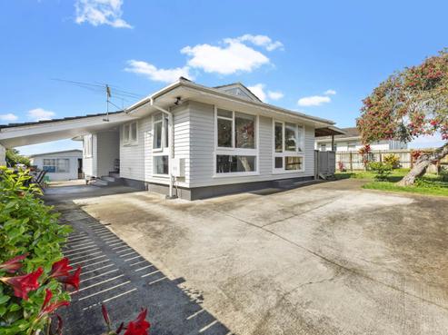 13 Kirkella Crescent, Mangere East