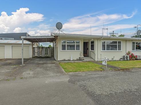 14 Kiwi Court, Roslyn
