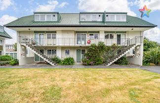 2/21 Britannia Street, Petone