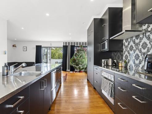 37 Somerset Street, Brooklands