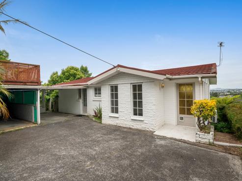 2/235 Sunset Road, Sunnynook