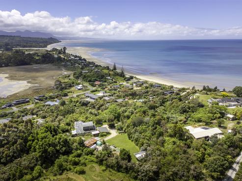 14 Lookout Road, Parapara