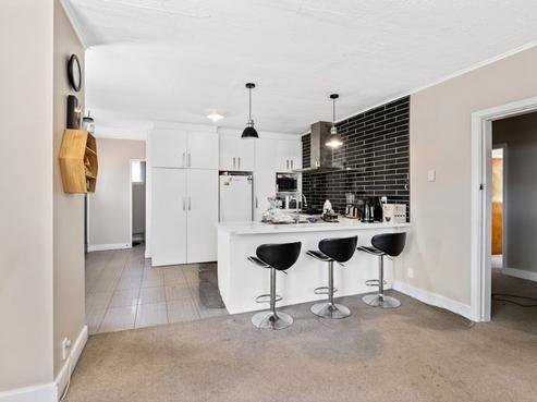 1/8 Hare Street, Ilam