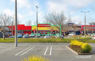  Large Format Northwood Supa Centre