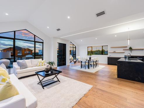 187 Te Oneroa Way, Long Bay