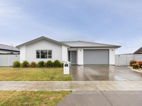 42 Hunter Drive, Awatoto