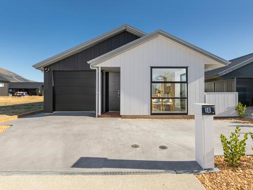 18 Riley Street, Lake Hawea