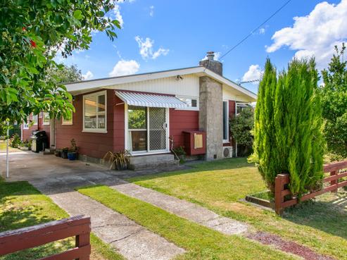 1 Queens Road, Elgin