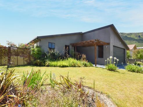 8 Nautique Place, Waikawa